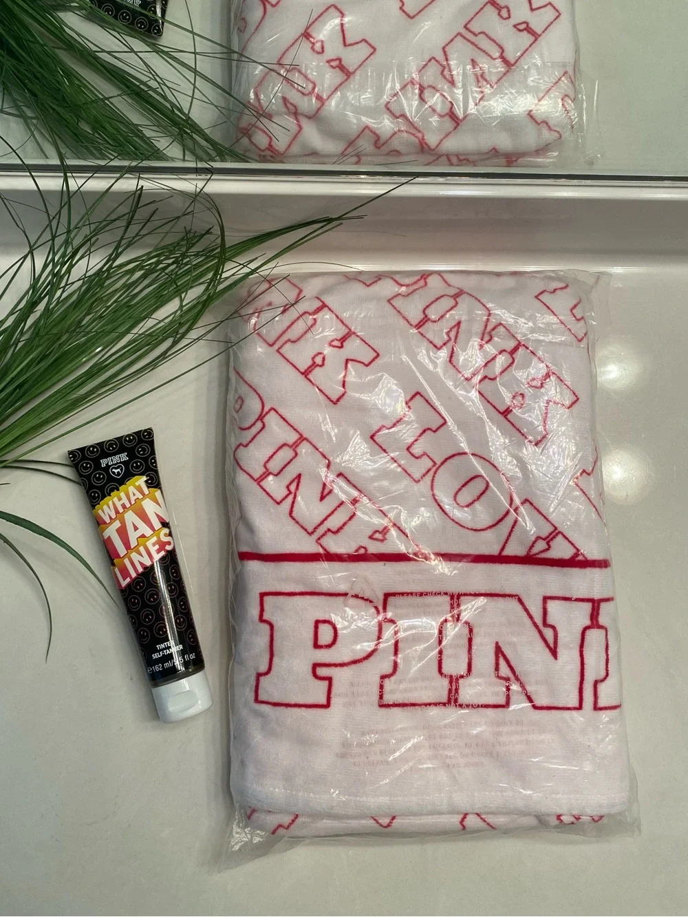 PINK What Tan Lines Tinted Self Tanner and Towel
